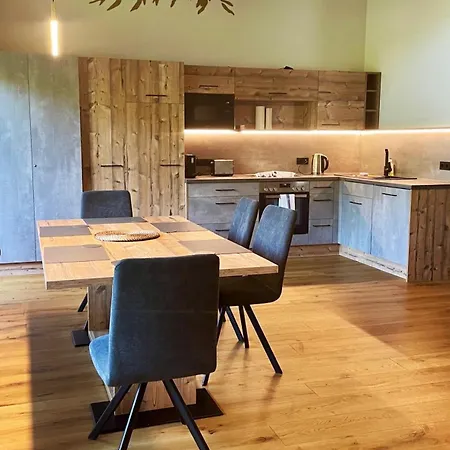 아파트 Deluxe Gries Nina